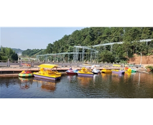 湖南瀏陽市茴香小鎮玻璃滑道