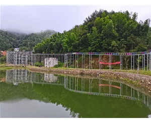 瀏陽市鳳凰峽漂流景區玻璃漂流